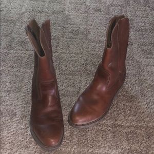 Road mate cowboy boots